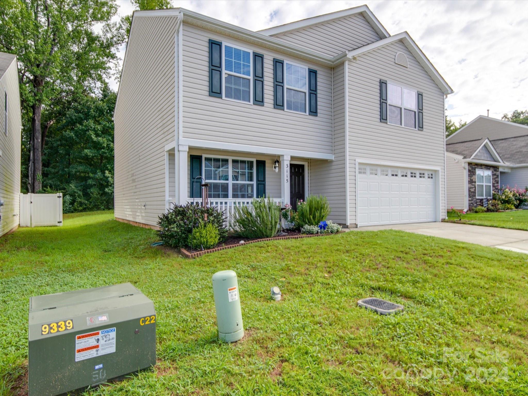 Property image 2 of 3115 Winesap Drive in Apple Creek, Dallas, NC 28034