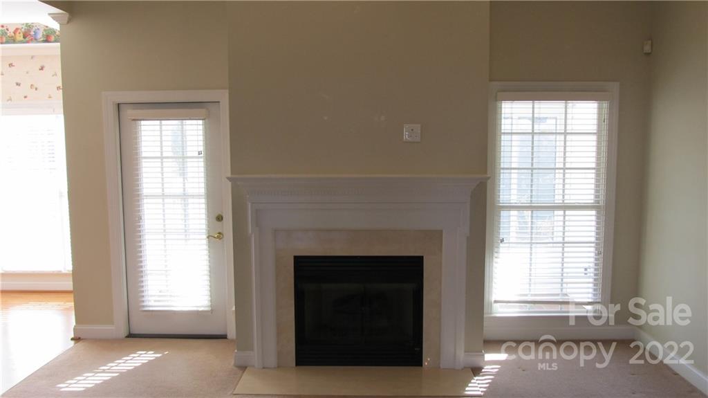 Property image 5 of 1575 Elkhart Circle in Hoffman Place, Gastonia, NC 28054