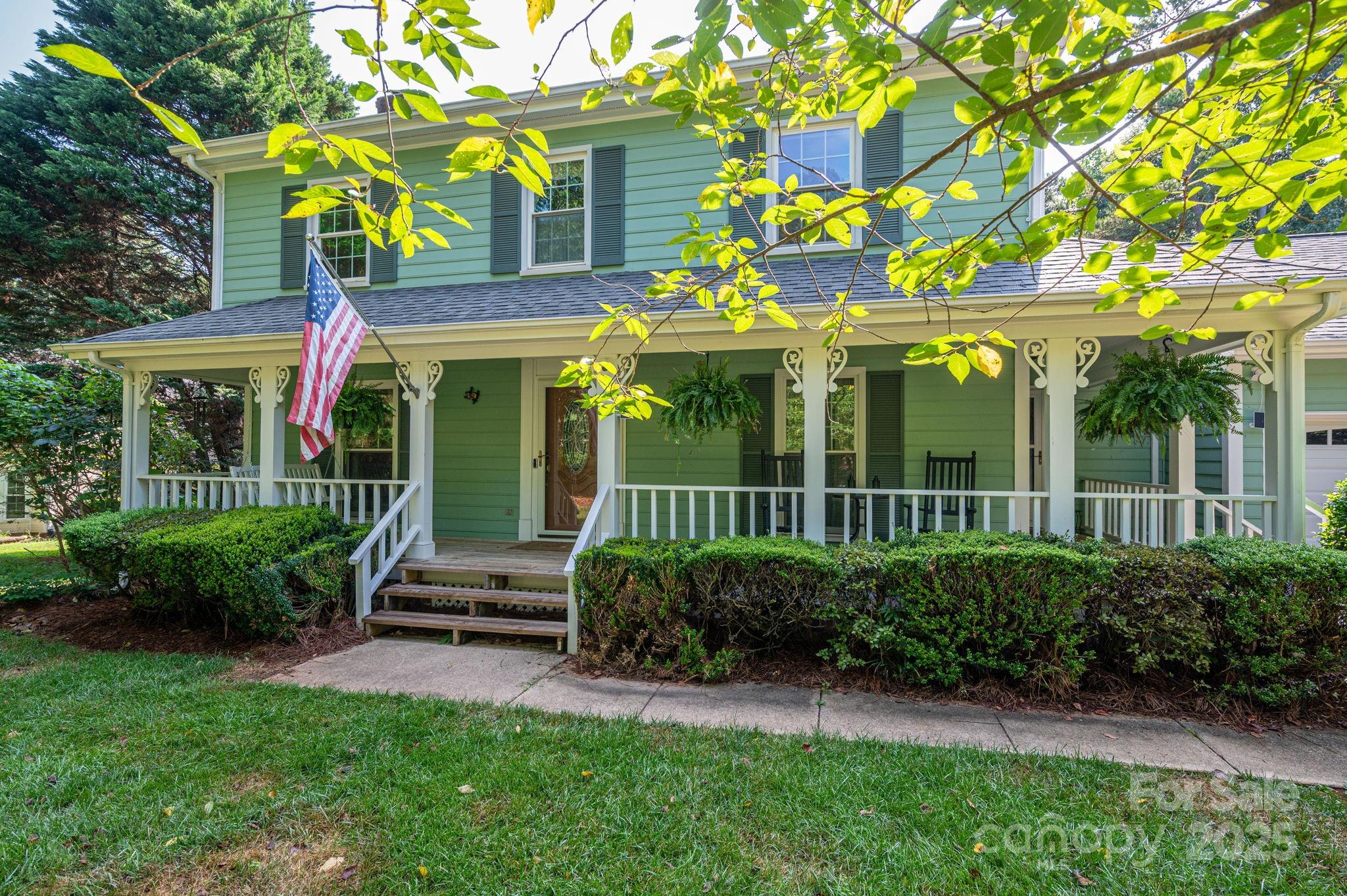 Property image 2 of 14409 Hackamore Drive in Windrow Ii, Matthews, NC 28105