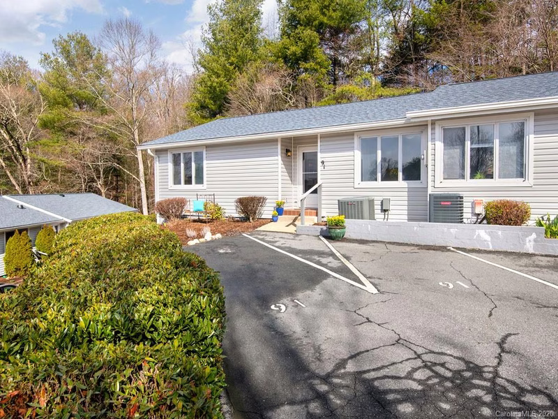 91 Hollybrook Drive
