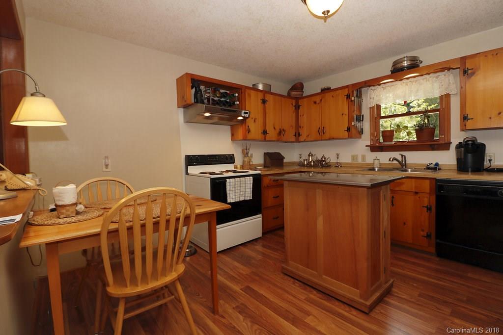 Property image 3 of 16 Valeria Lane in Thomas Woods, Pisgah Forest, NC 28768