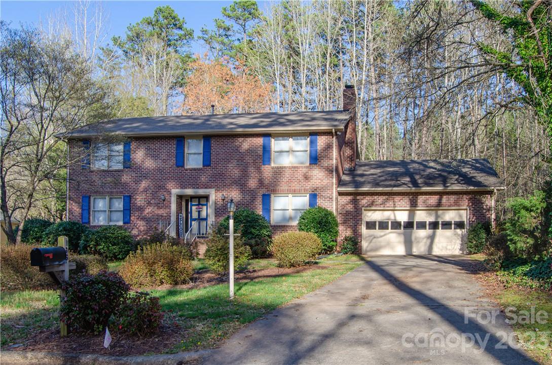 Property image 2 of 136 Wellington Drive in Country Club Hills, Salisbury, NC 28144
