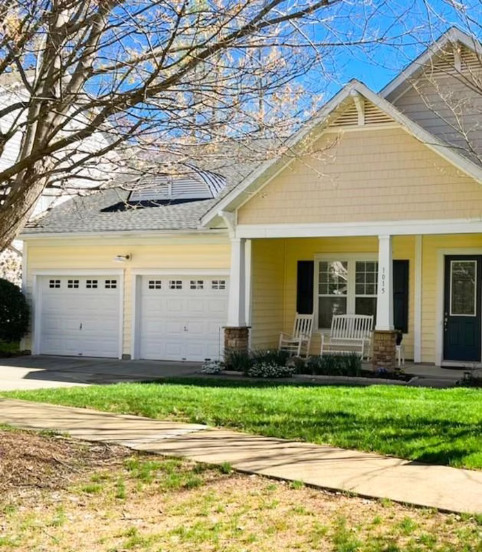 1015 Aringill Lane