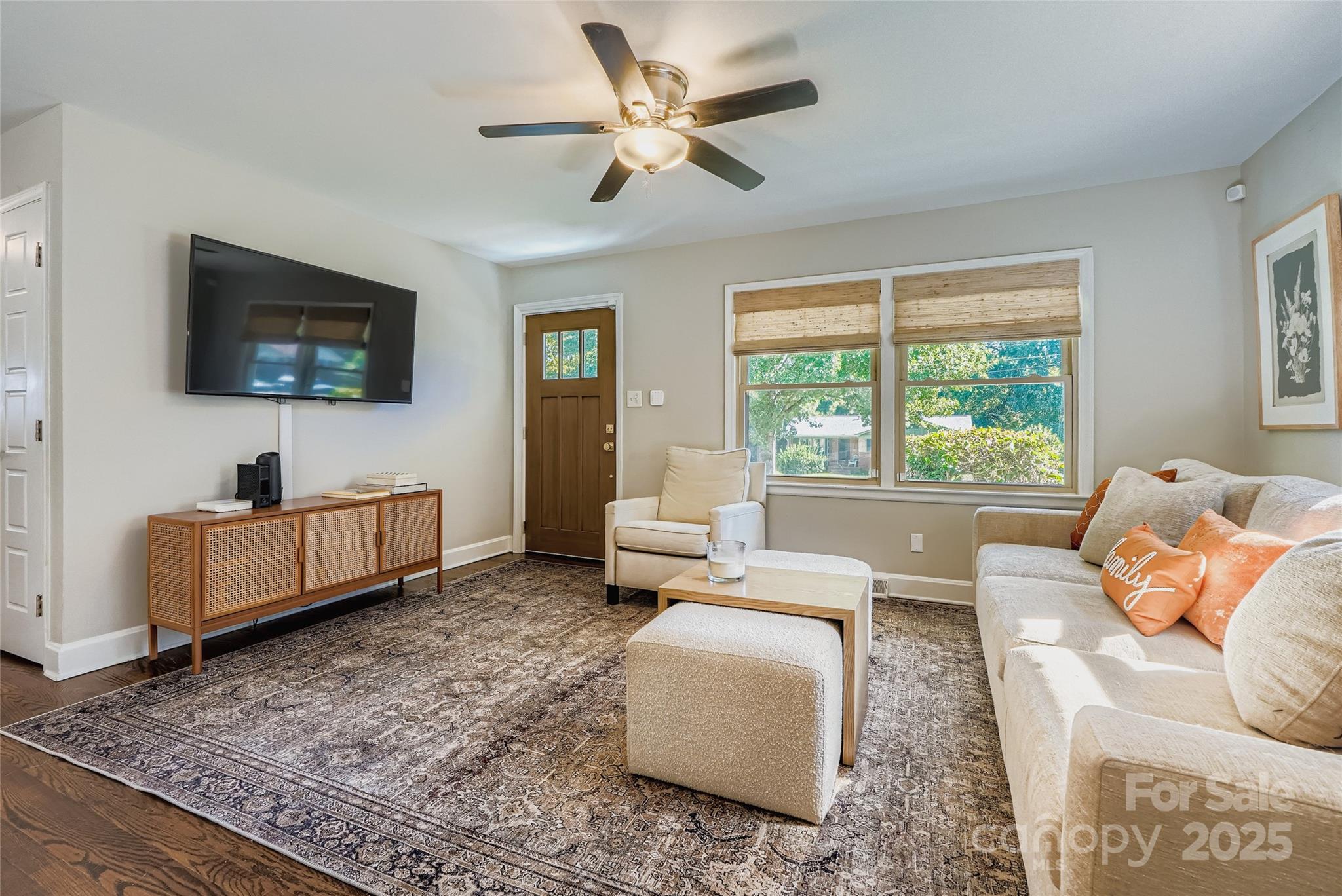 Property image 3 of 1609 Starbrook Drive in Starmount, Charlotte, NC 28210
