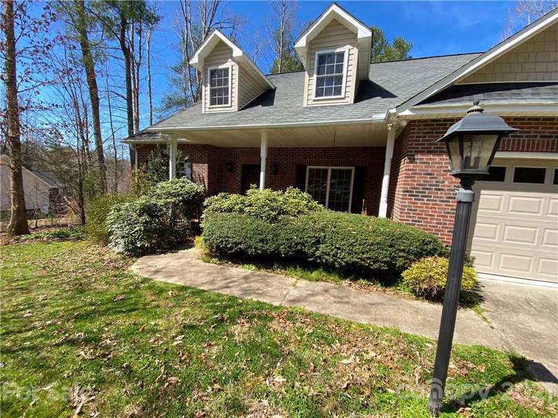 Property image 3 at 1215 Summerhill Street, Lenoir, NC 28645