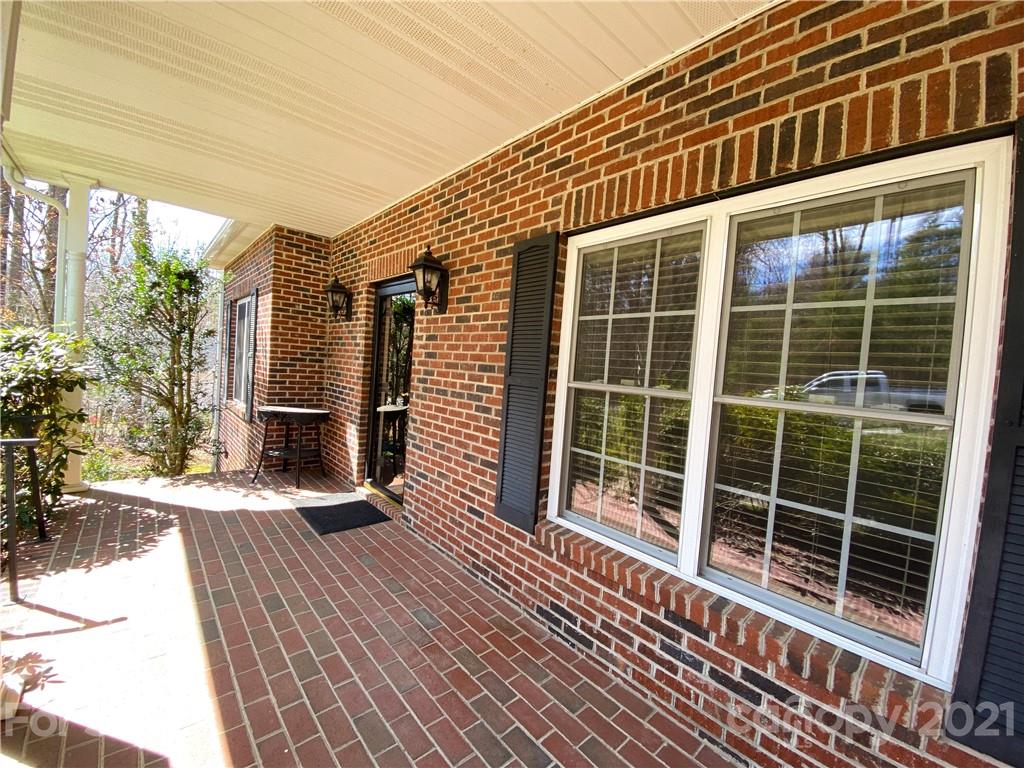 Property image 4 of 1215 Summerhill Street in Summerhill, Lenoir, NC 28645