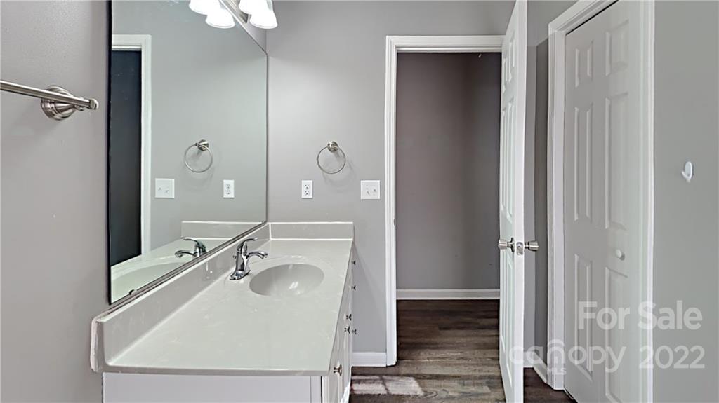 Property image 3 of 1378 Hidden Valley Drive in Hidden Valley, Concord, NC 28027