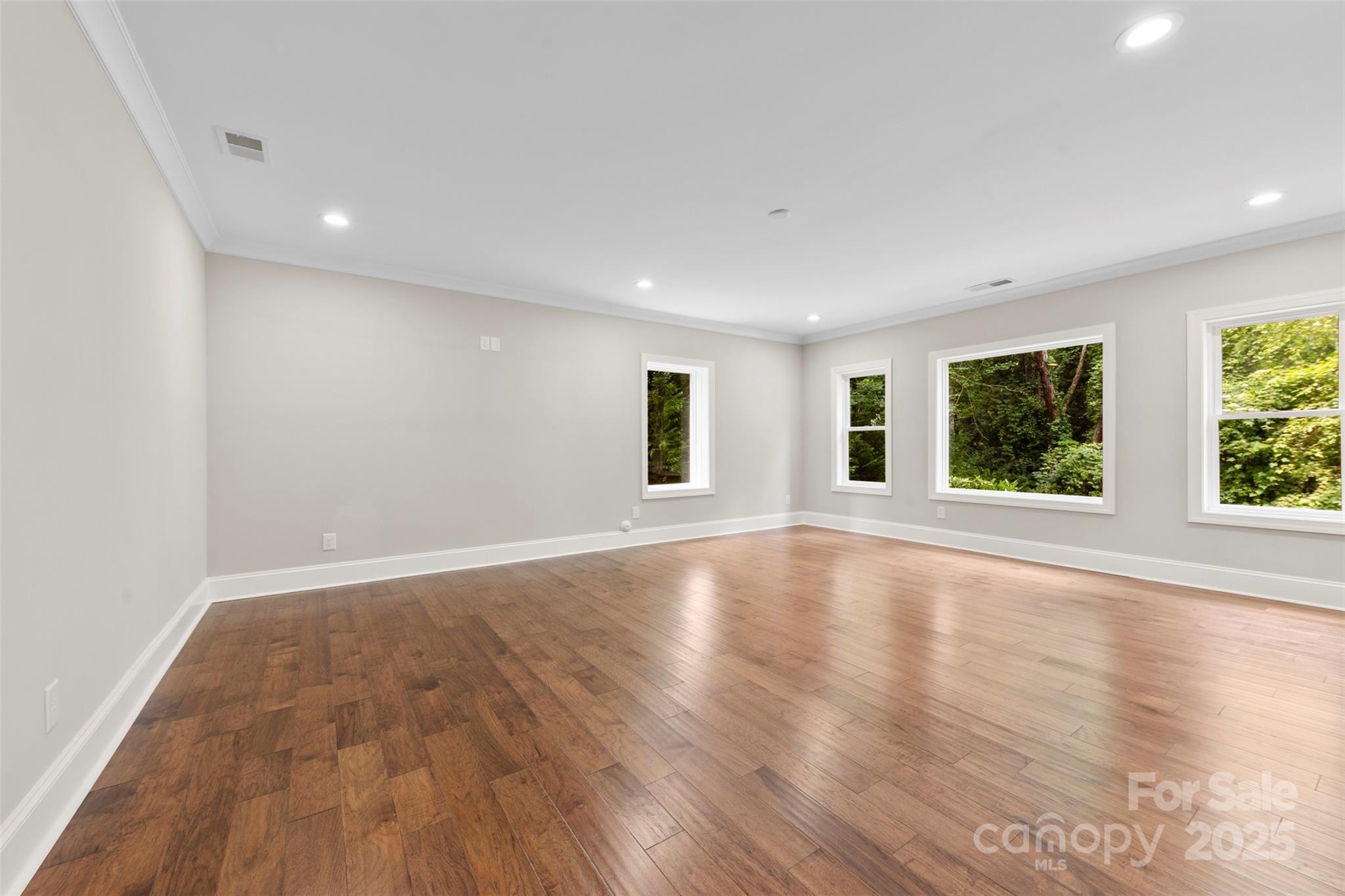 Property image 5 of 2857 Scarborough Court in Glenmoor, Gastonia, NC 28054