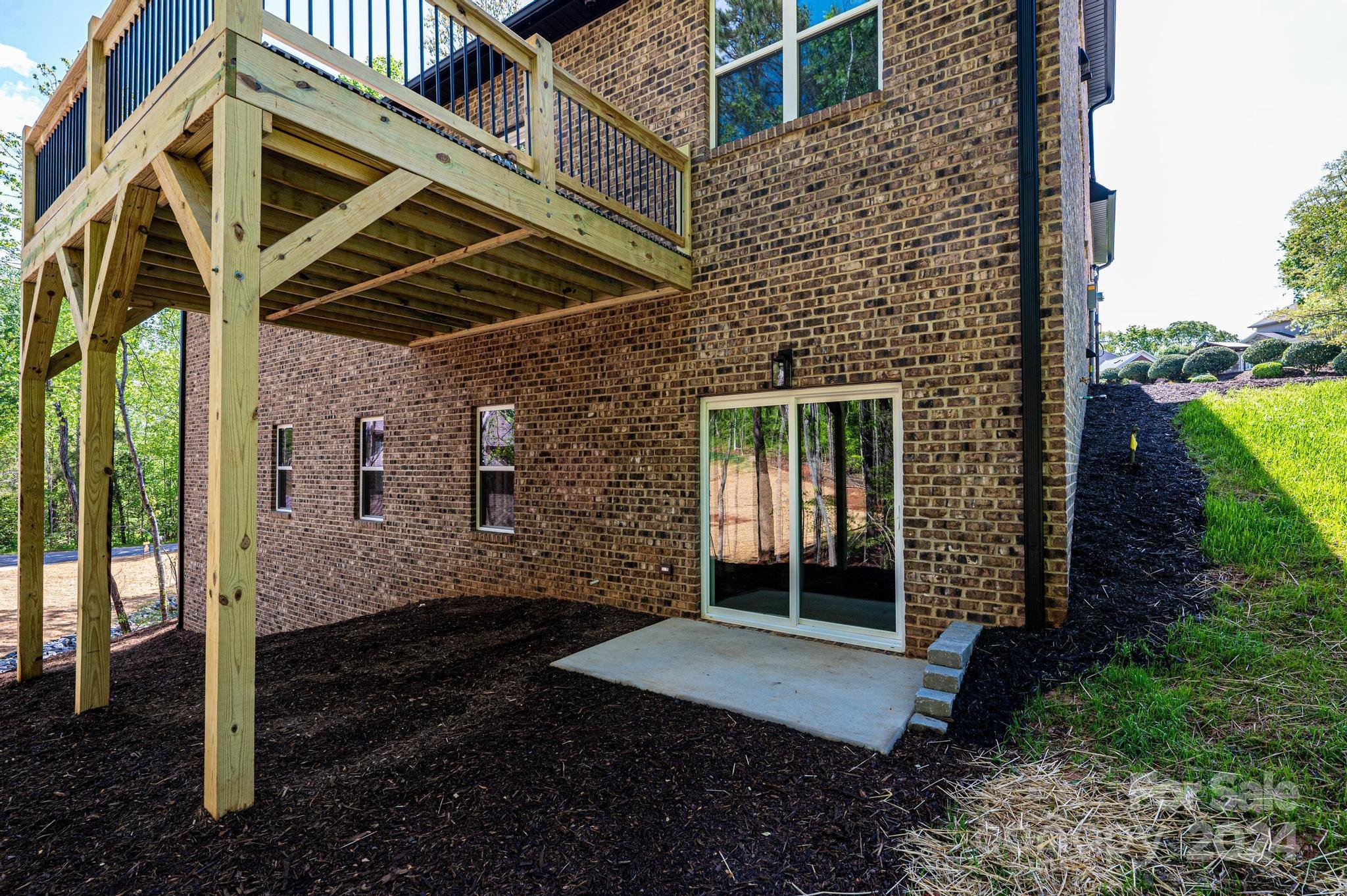 Property image 5 of 5115 Mark Drive in Catawba Springs, Hickory, NC 28601