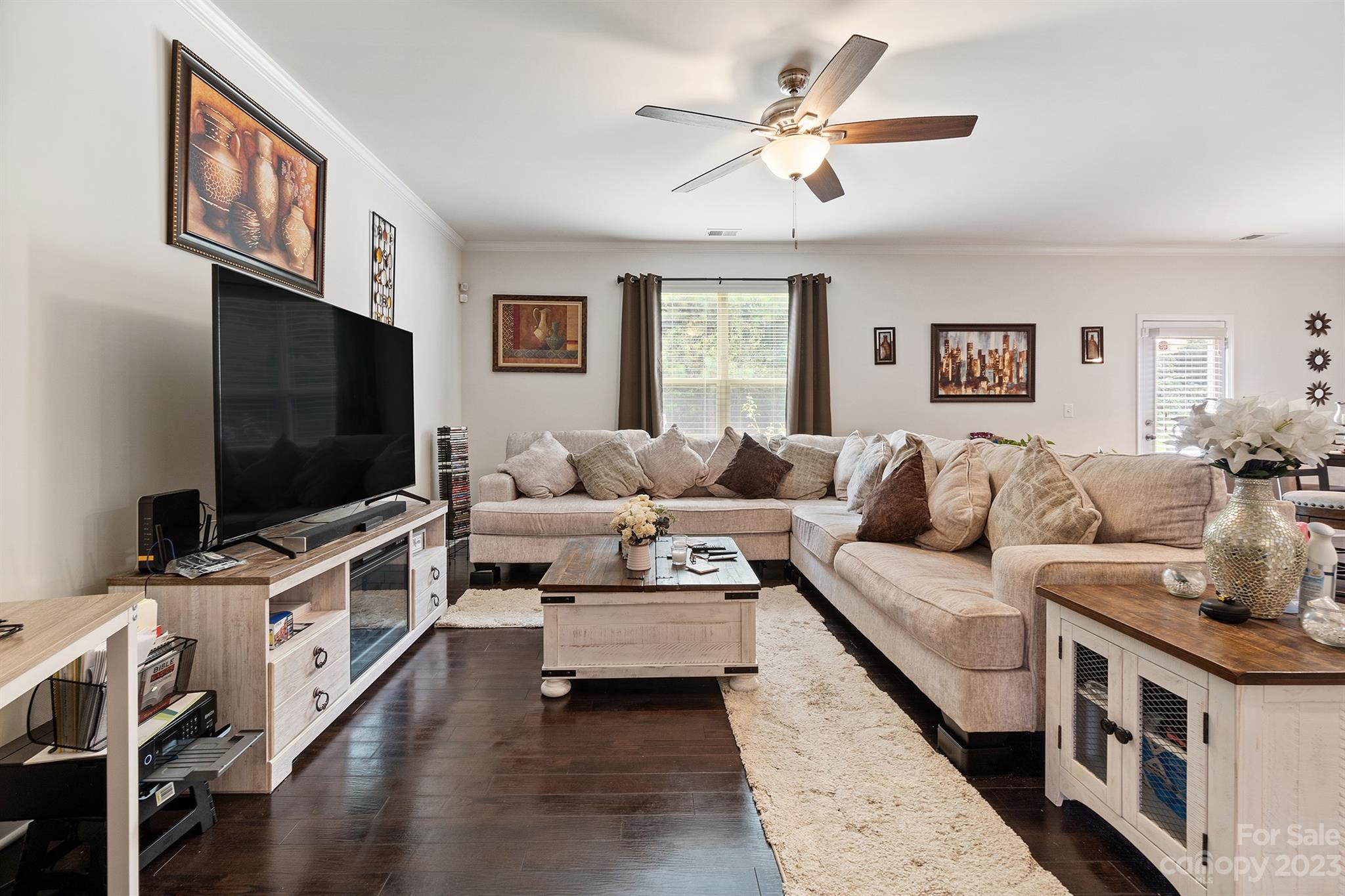 Property image 2 of 3921 Northerly Island Court in The Village At Parkside, Gastonia, NC 28056