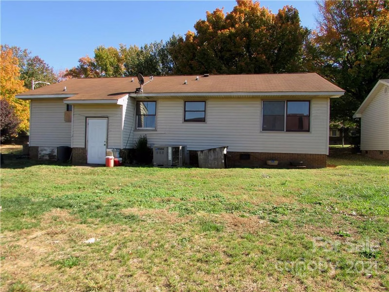 Property image 5 at 1509 Whisnant Street, Charlotte, NC 28206