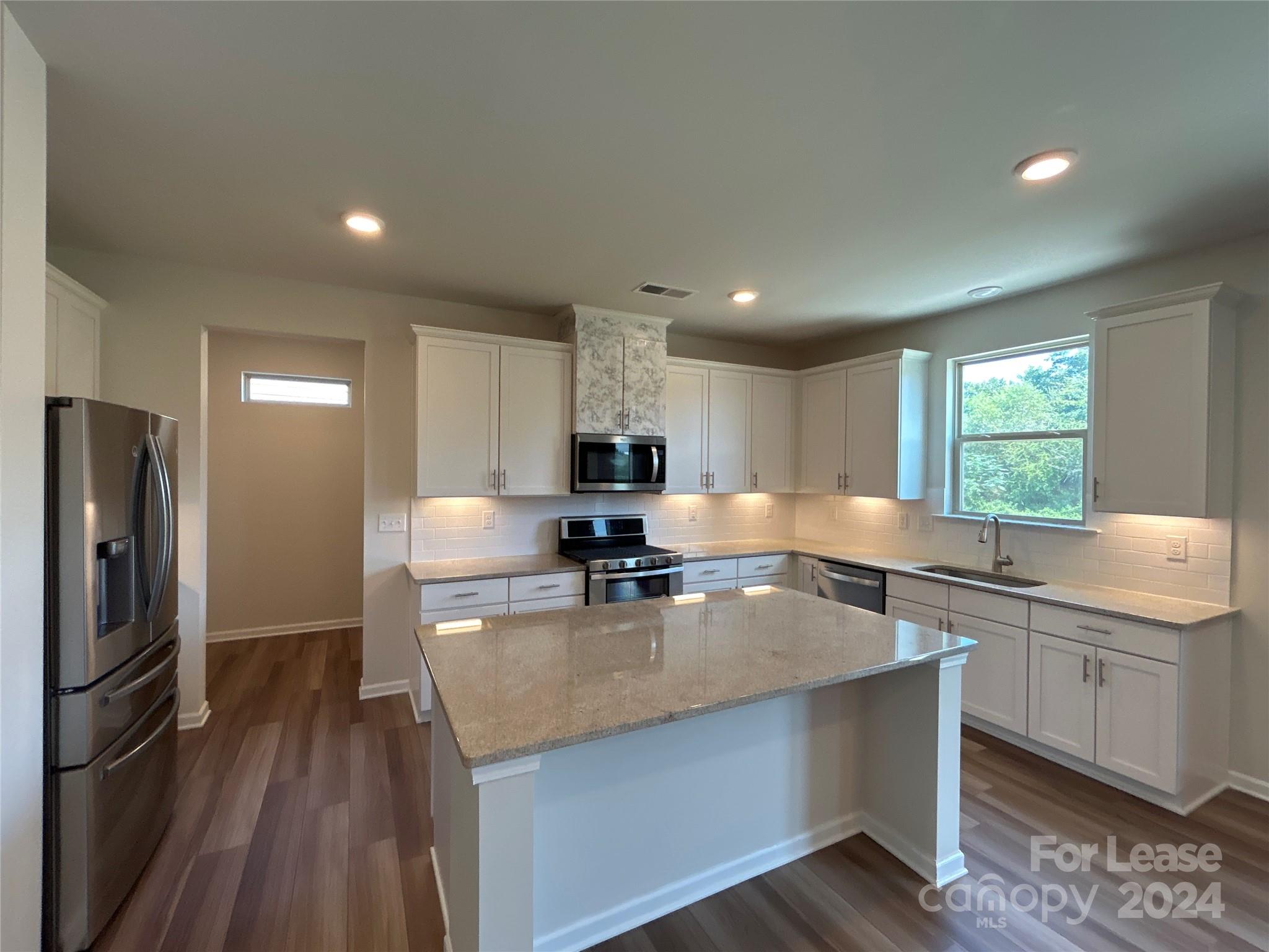 Property image 5 of 2054 Yearden Lane in Weddington Pointe, Monroe, NC 28110