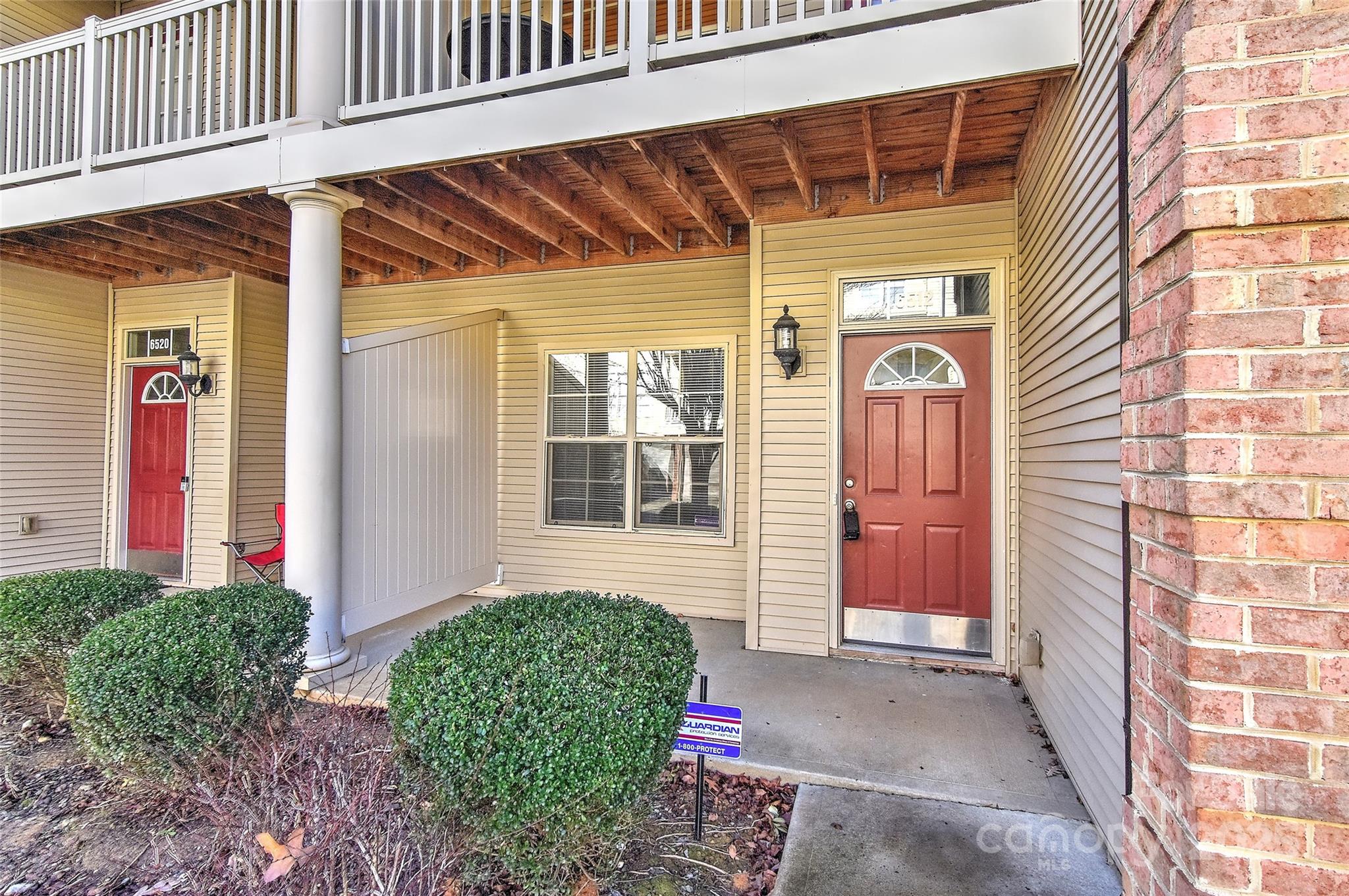 Property image 3 of 6512 Quarterbridge Lane in Michaels Landing, Charlotte, NC 28262