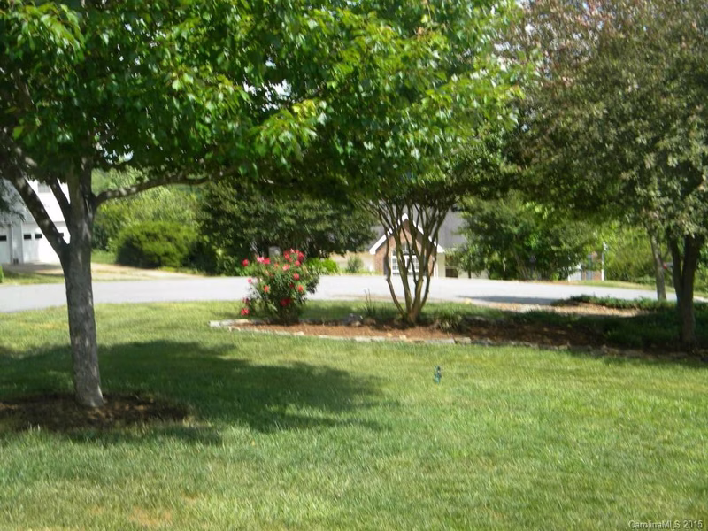 Property image 3 at 1344 Frances Court, Hickory, NC 28602
