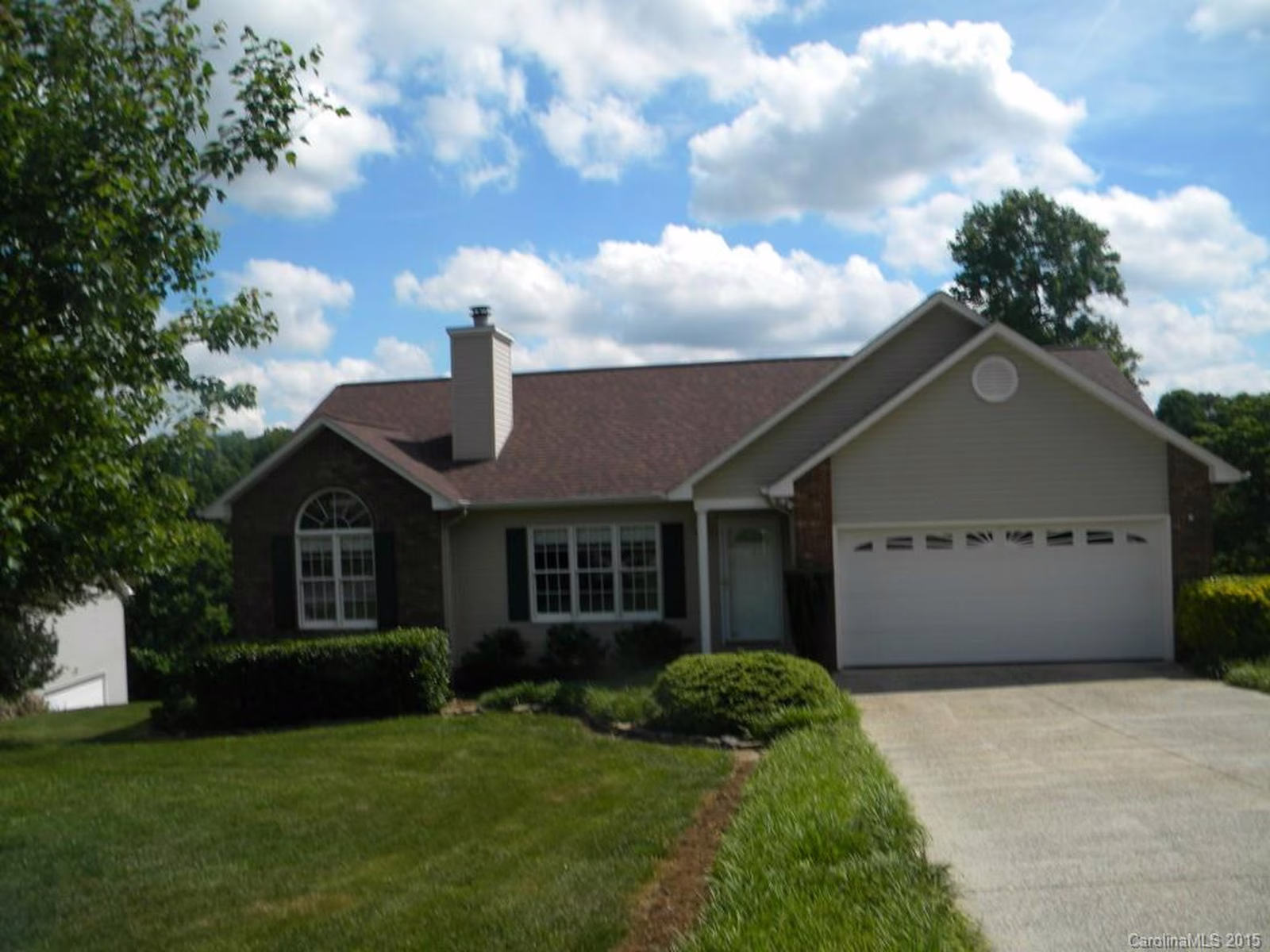 Property image 1 at 1344 Frances Court, Hickory, NC 28602