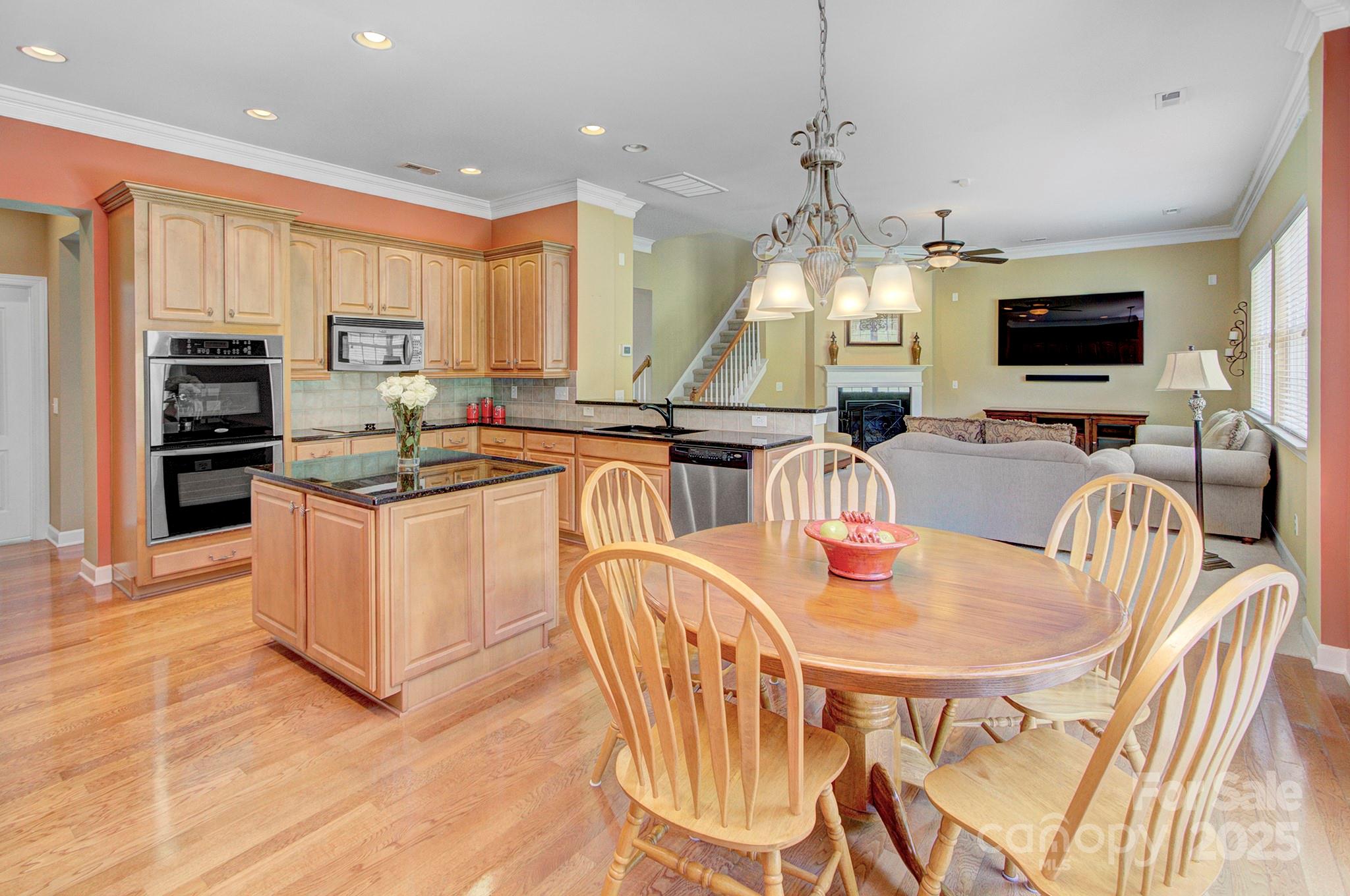 Property image 5 of 604 Palmerston Lane in Wesley Oaks, Waxhaw, NC 28173