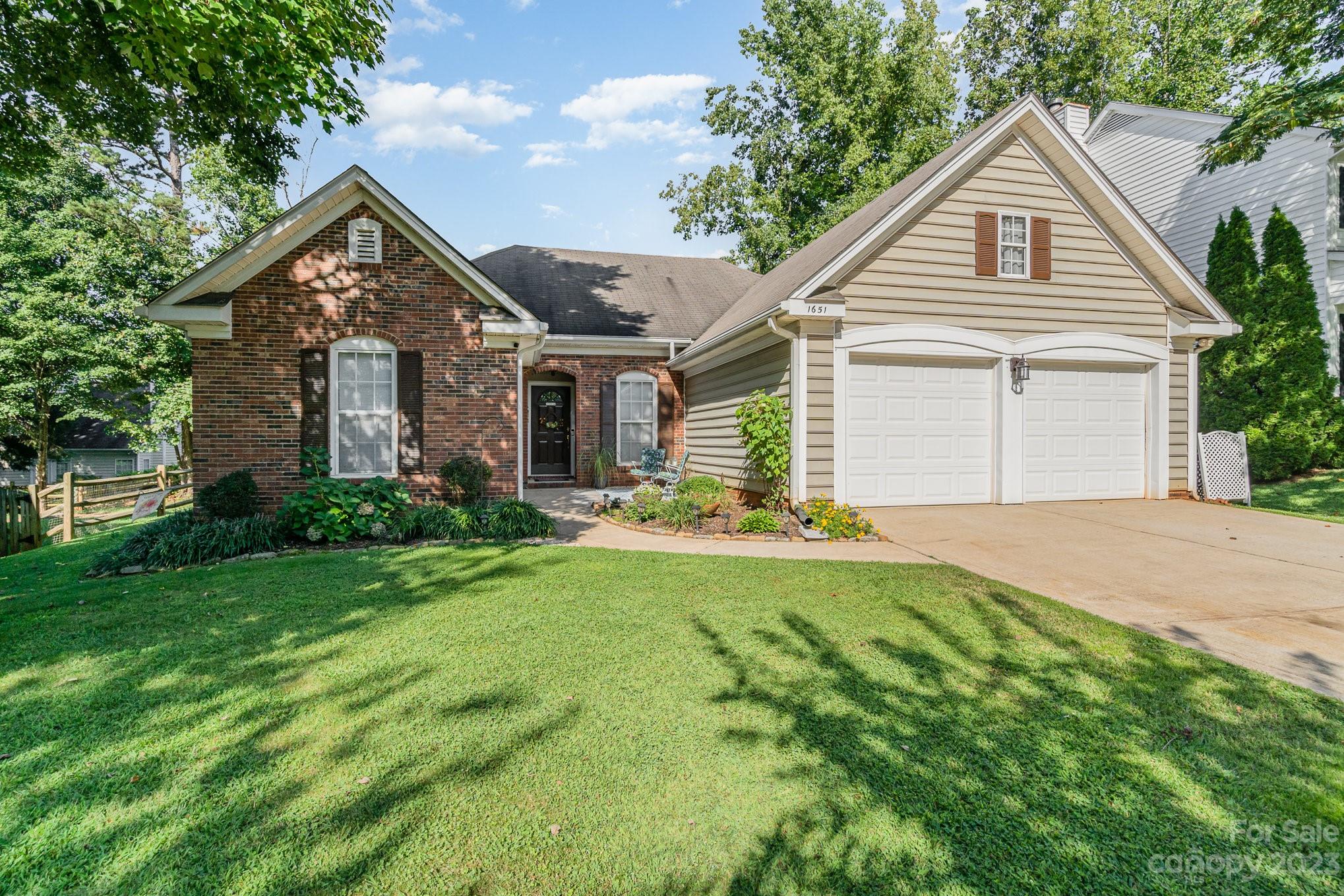 Property image 2 of 1651 Heather Glen Road in Lantern Green, Kannapolis, NC 28081