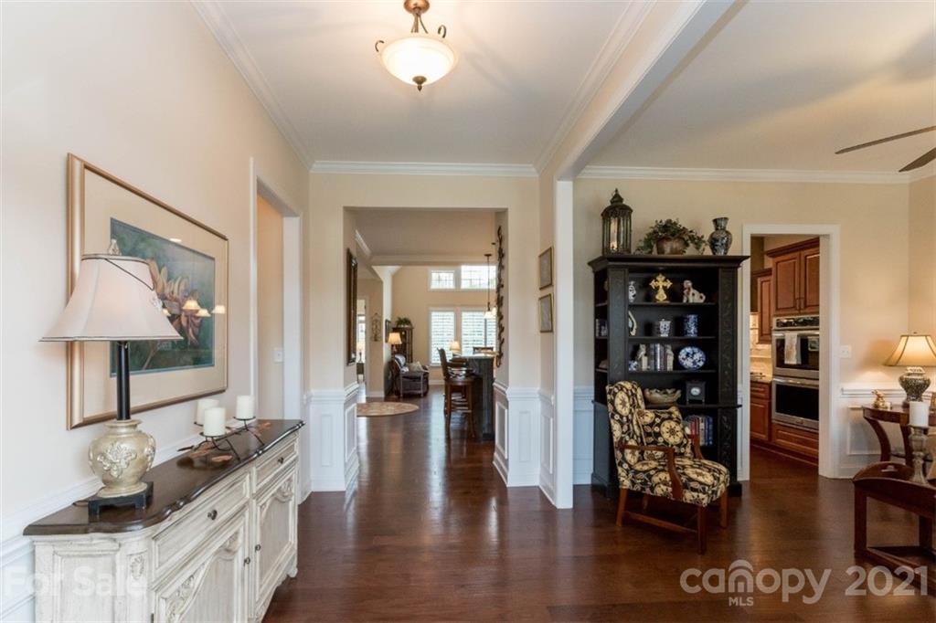 Property image 4 of 4002 Stonehill Lane in Chestnut Place, Matthews, NC 28104