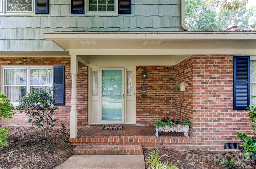 Property image 3 of 1517 Laurel Lane in Sherwood Forest, Gastonia, NC 28054