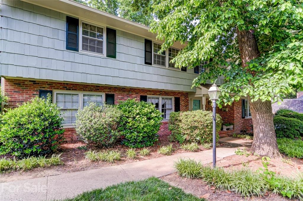 Property image 5 of 1517 Laurel Lane in Sherwood Forest, Gastonia, NC 28054