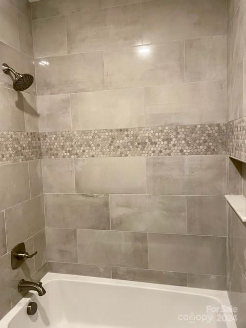 Property image 5 of 2109 6th Street in The Cape Townhomes, Hickory, NC 28601