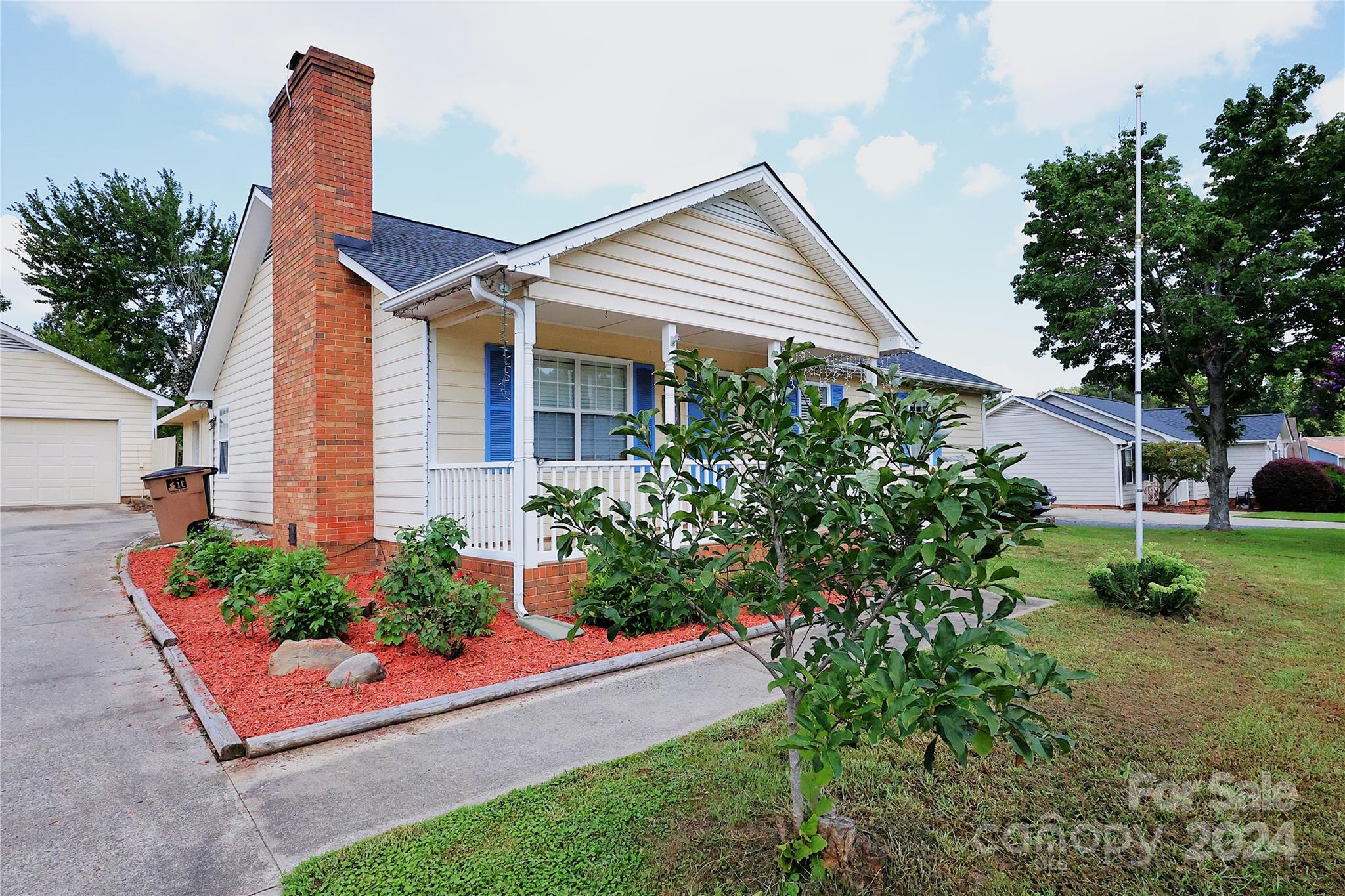Property image 3 of 2815 Faircroft Way in Sandalwood, Monroe, NC 28110