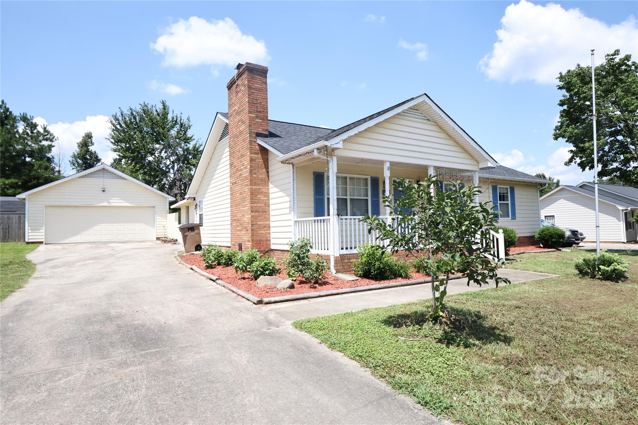Property image 5 of 2815 Faircroft Way in Sandalwood, Monroe, NC 28110
