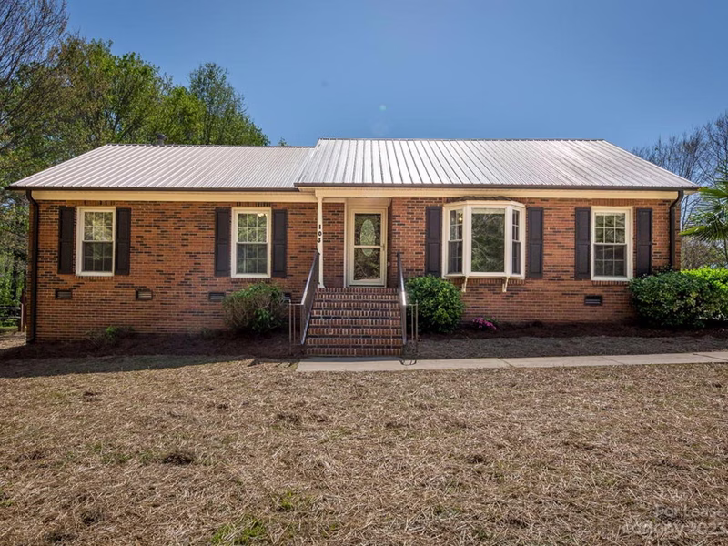 103 Ashbrook Road
