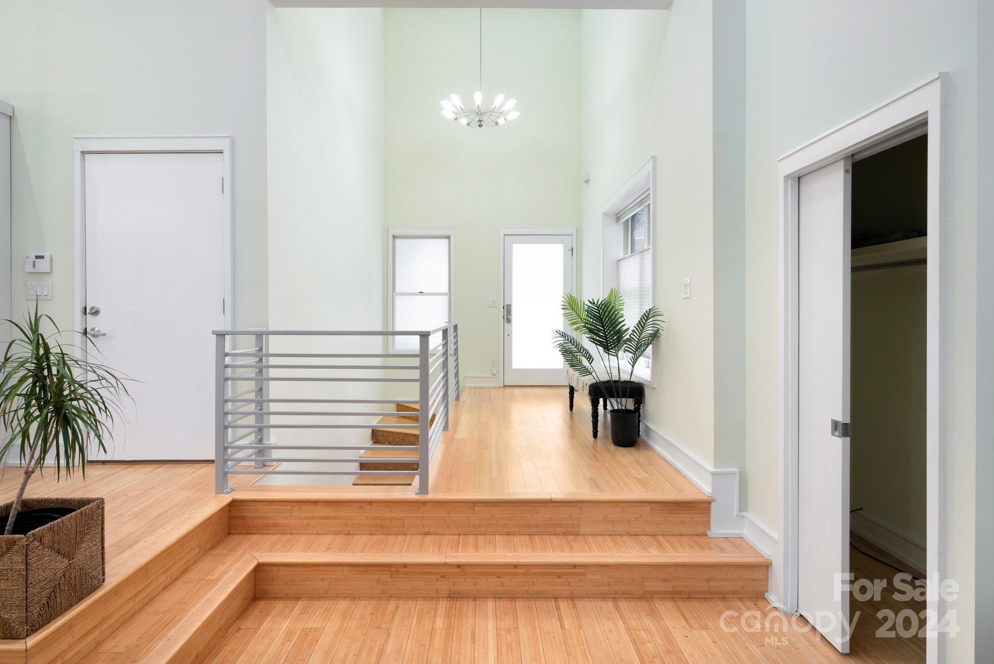 Property image 3 of 121 Courtland Avenue in Montford, Asheville, NC 28801