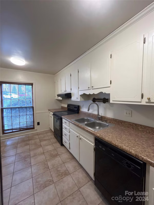 Property image 3 at 6628 Bunker Hill Circle, Charlotte, NC 28210