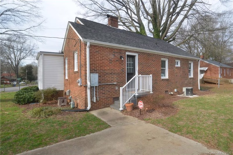 Property image 3 at 304 Westwood Drive, Statesville, NC 28677