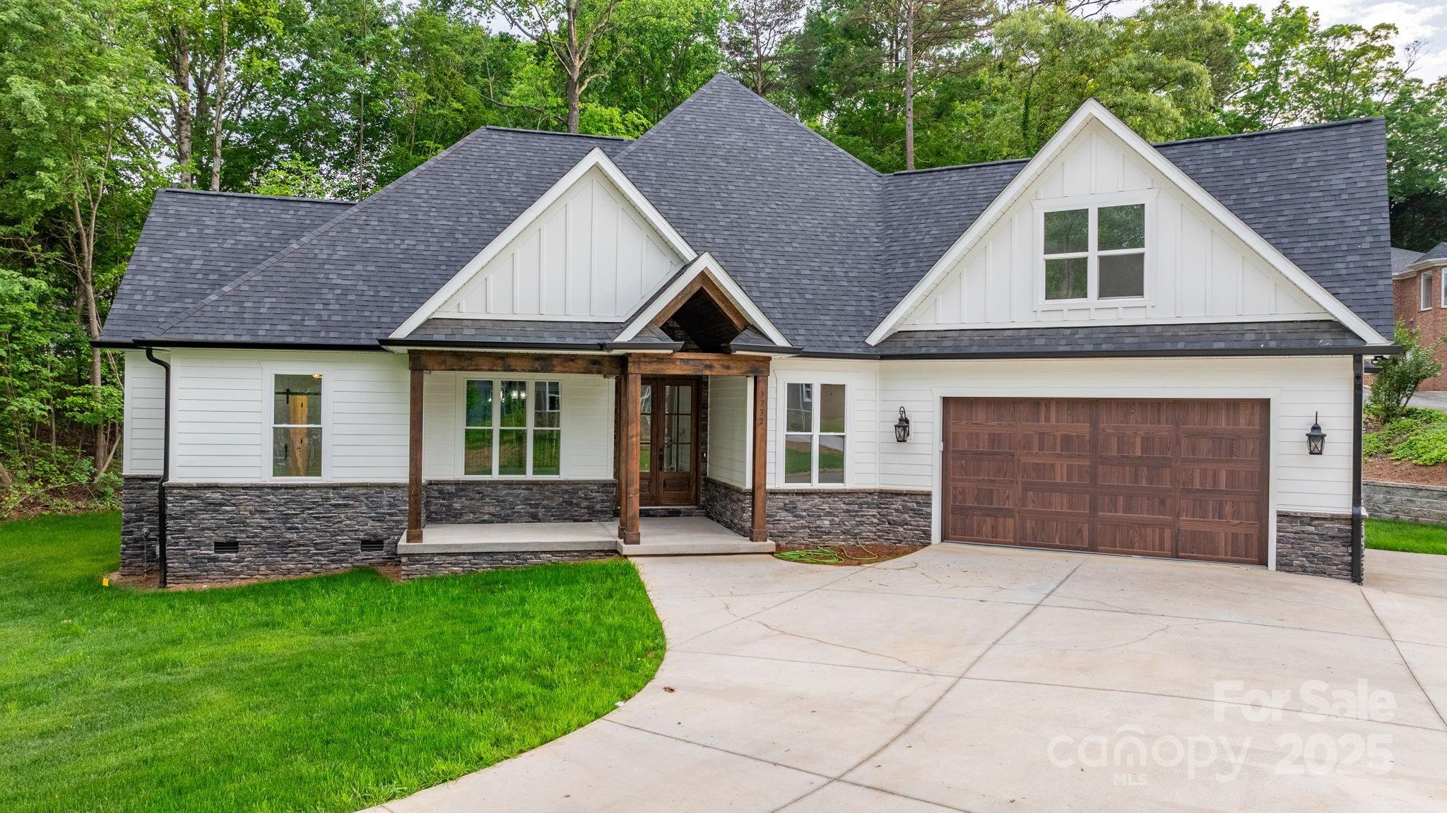 Property image 4 of 3732 Whitney Drive in Catawba Springs, Hickory, NC 28601