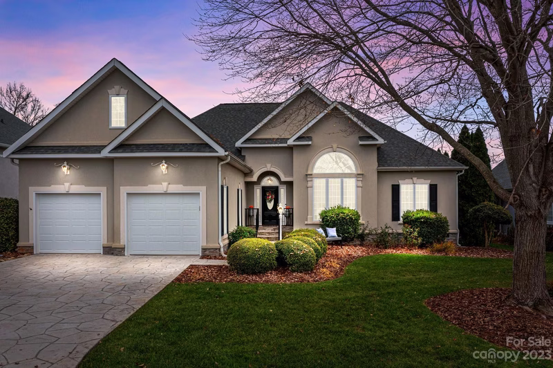 402 Spyglass Hill Place