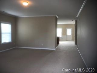 Property image 2 of 1444 Winter Drive in Valleybrook, Statesville, NC 28677