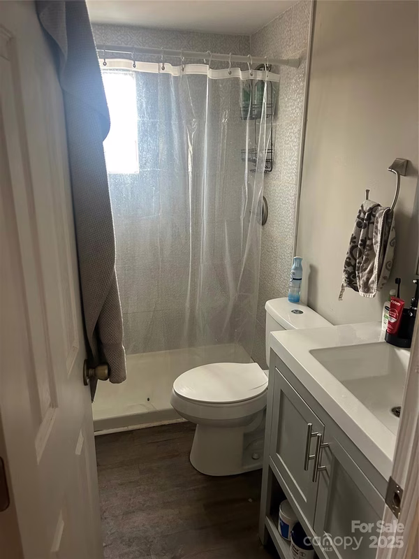 Property image 5 at 3931 Bearwood Avenue, Charlotte, NC 28205