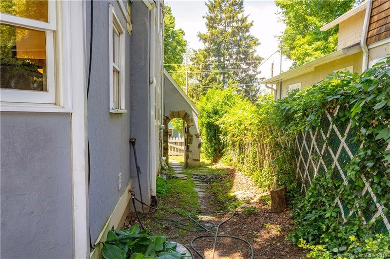 Property image 4 at 127 Furman Avenue, Asheville, NC 28801