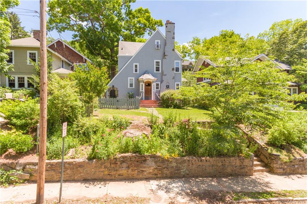 Property image 5 of 127 Furman Avenue in Oak Park, Asheville, NC 28801