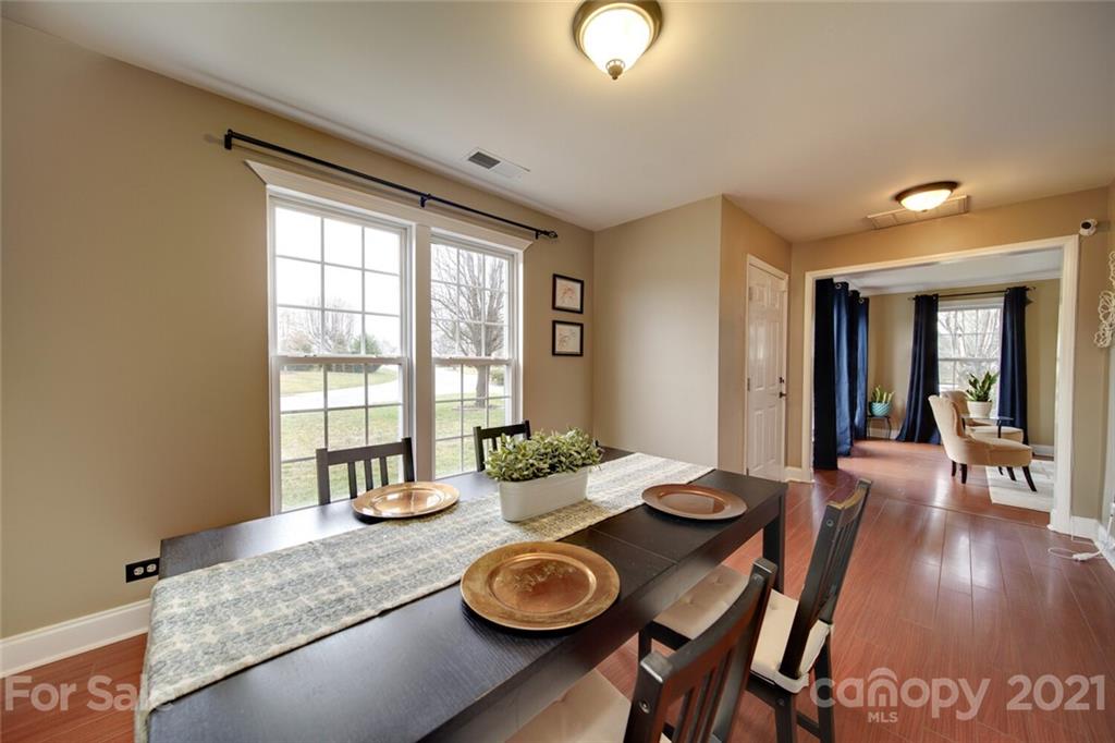 Property image 5 of 2300 Kings Farm Way in Oak Grove, Indian Trail, NC 28079