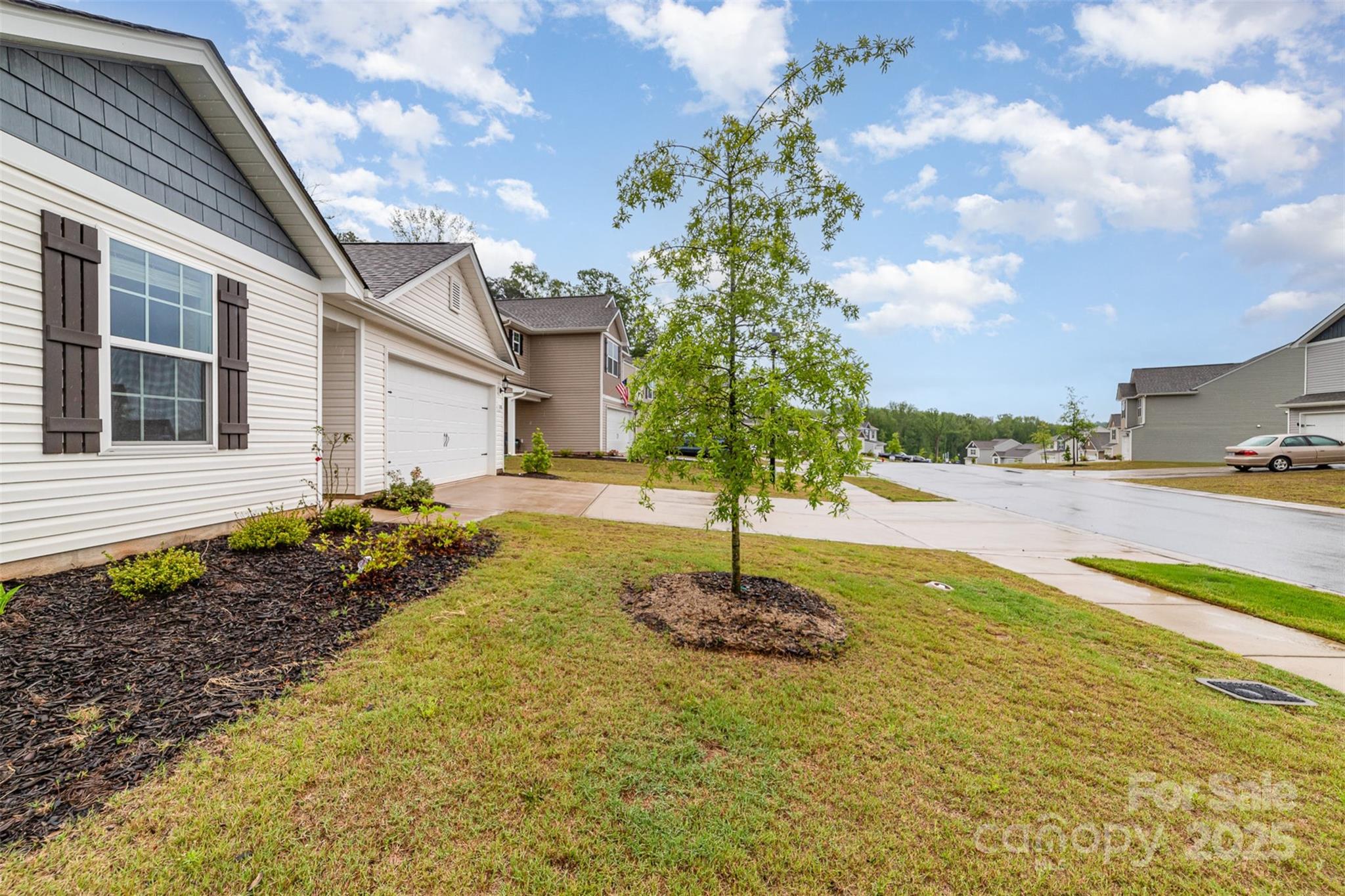 Property image 2 of 3138 Maple Ridge Drive in Stagecoach Station, Gastonia, NC 28052