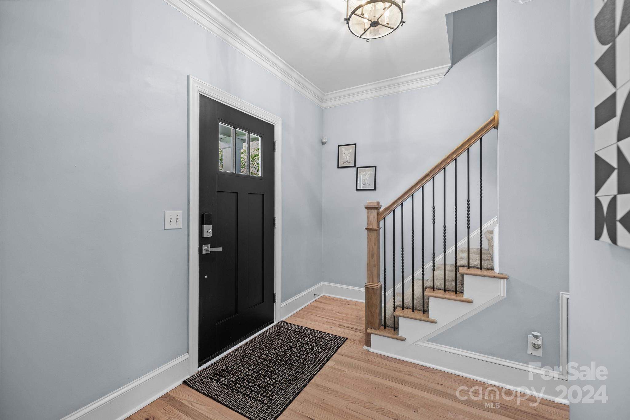 Property image 3 of 3523 Selwyn Farms Lane in Selwyn Farms, Charlotte, NC 28209