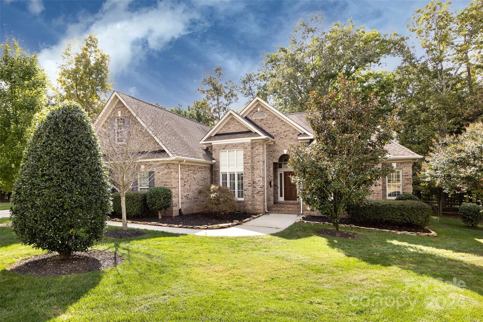 Property image 1 at 1006 Pine Twig Way, Matthews, NC 28104