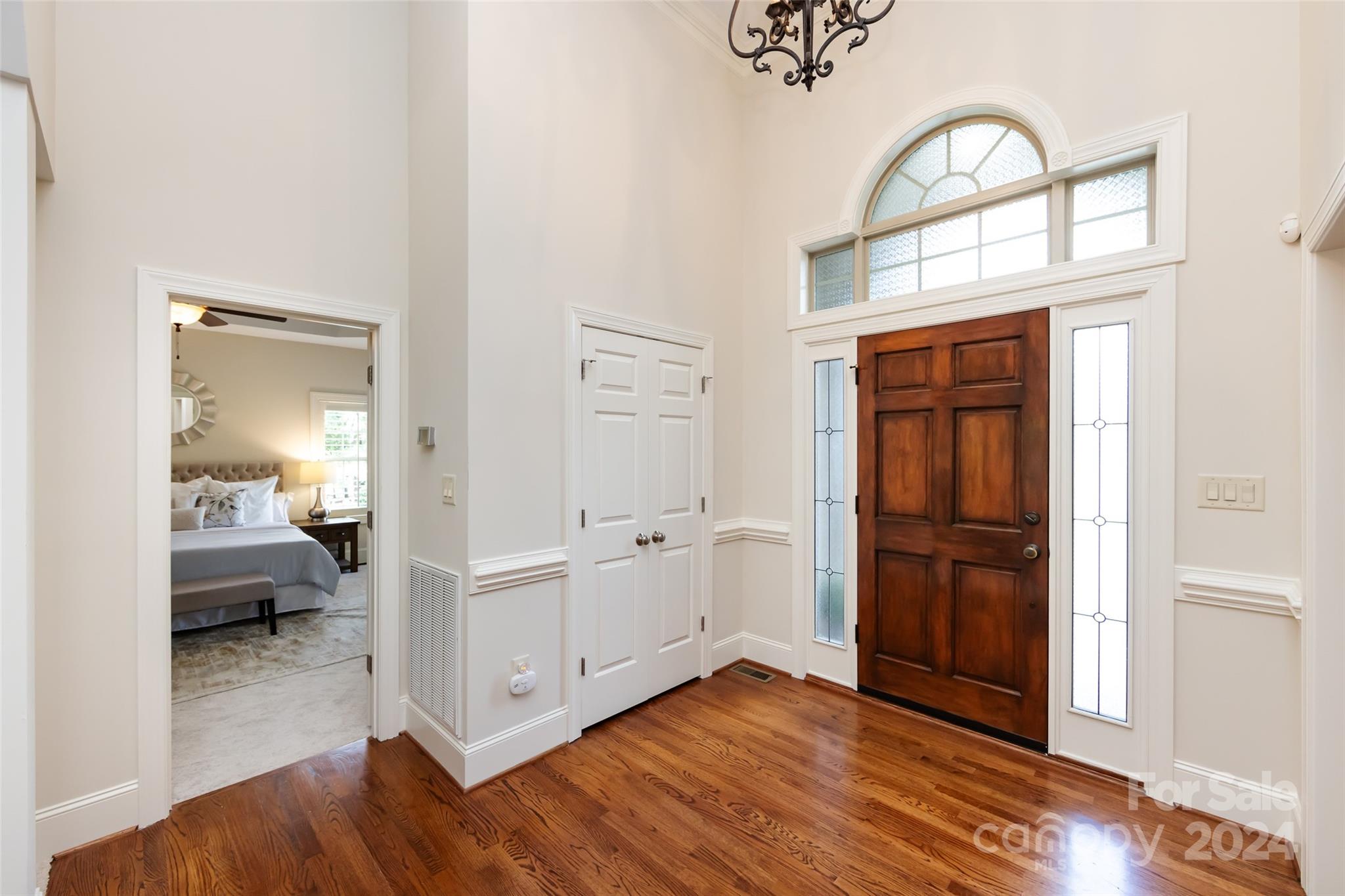Property image 4 of 1006 Pine Twig Way in Chestnut Place, Matthews, NC 28104