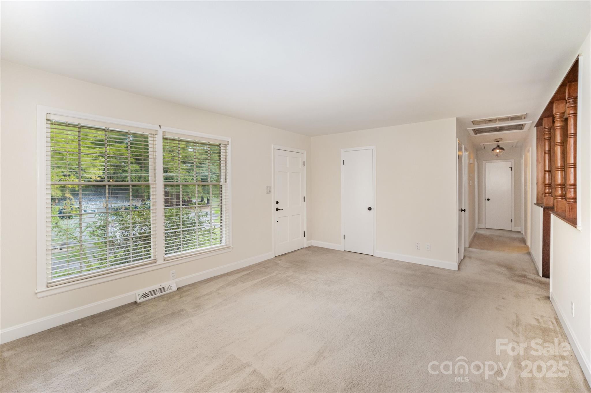 Property image 4 of 7113 Rockcliff Court in Starmount, Charlotte, NC 28210