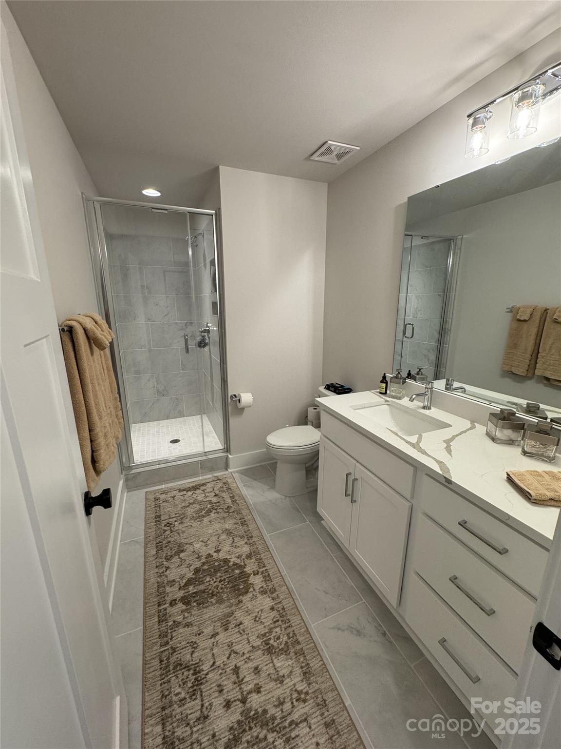 Property image 5 of 322 E Cama Street in LOSO Terraces, Charlotte, NC 28217