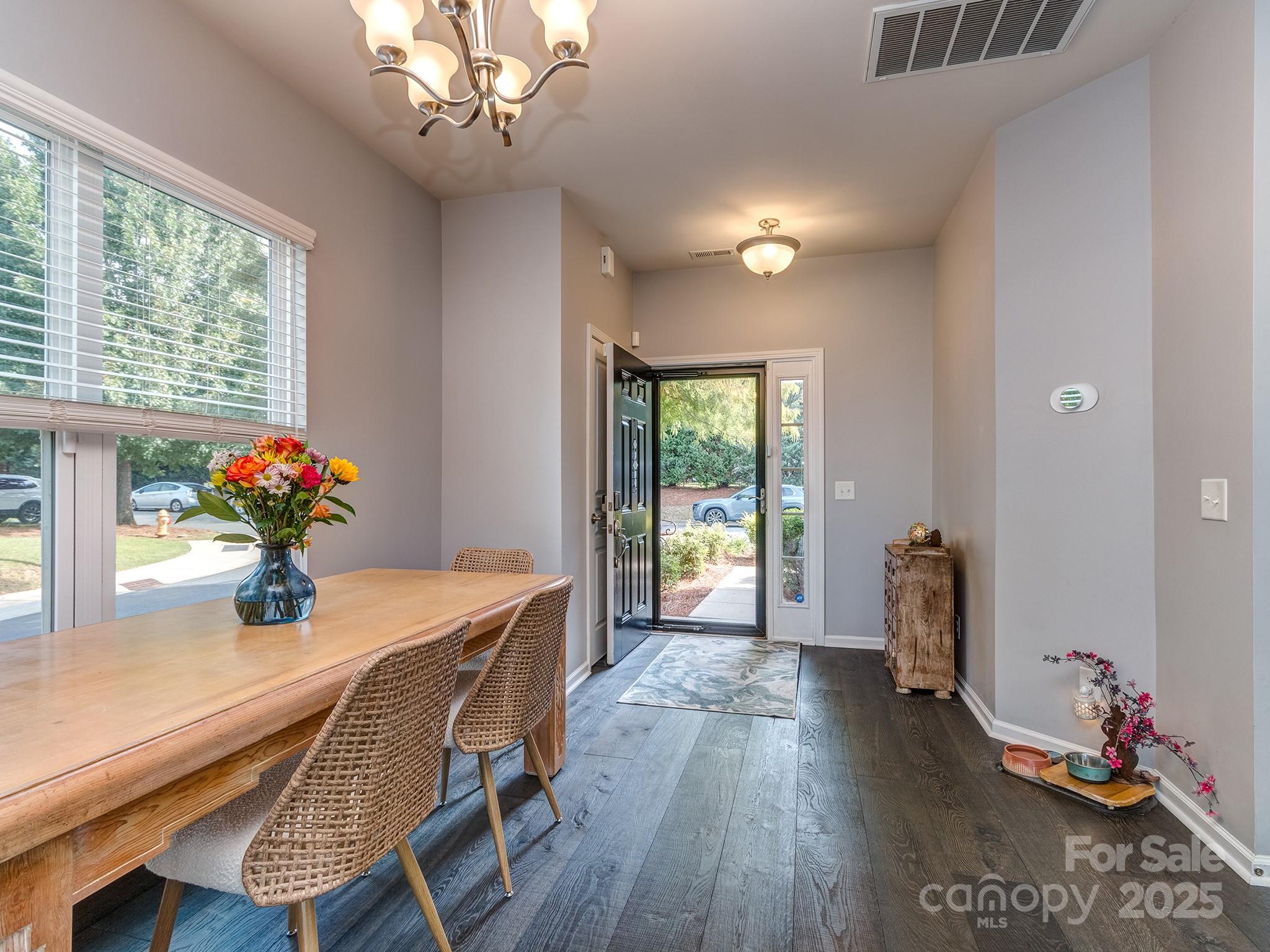 Property image 3 of 2302 Kensington Station Parkway in Park South Station, Charlotte, NC 28210