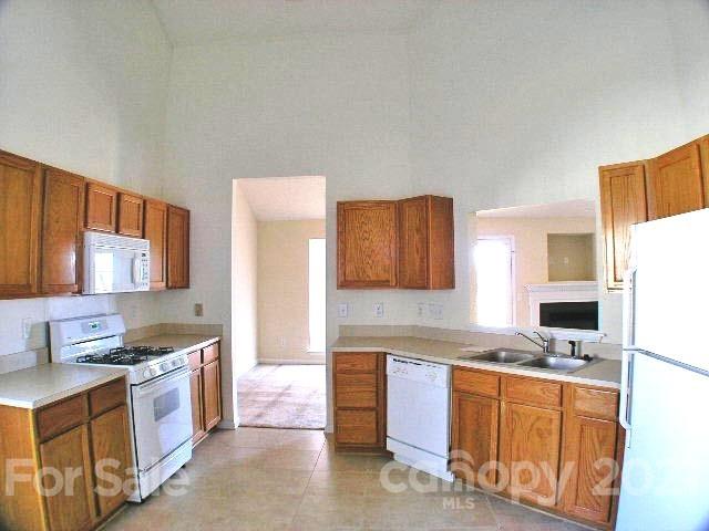 Property image 3 of 14318 Chenault Drive in Covington, Huntersville, NC 28078