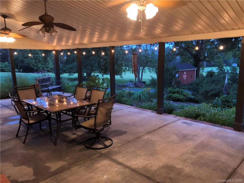 741 Sherwin Lane