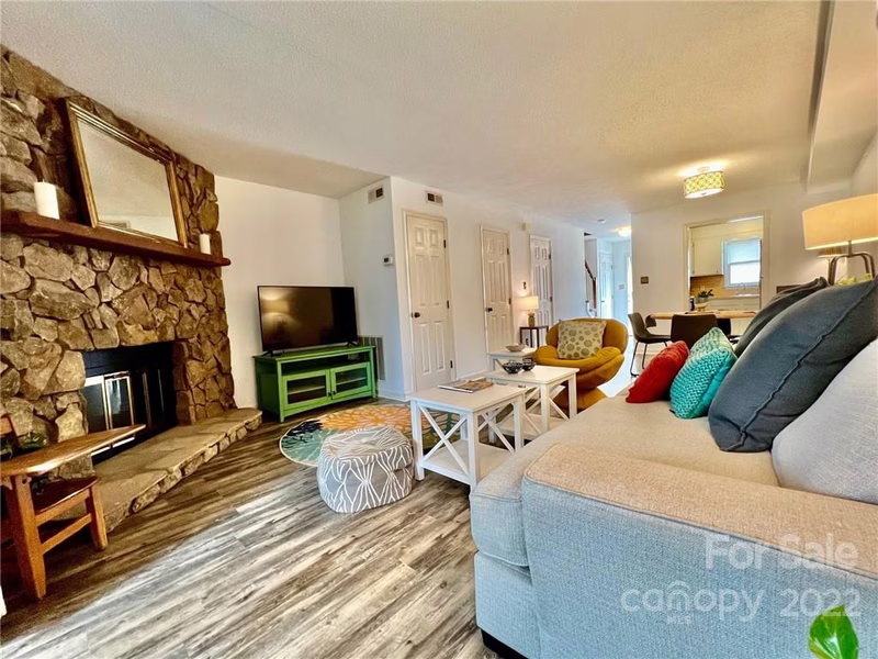 Property image 4 at 1330 5th Street, Hickory, NC 28601