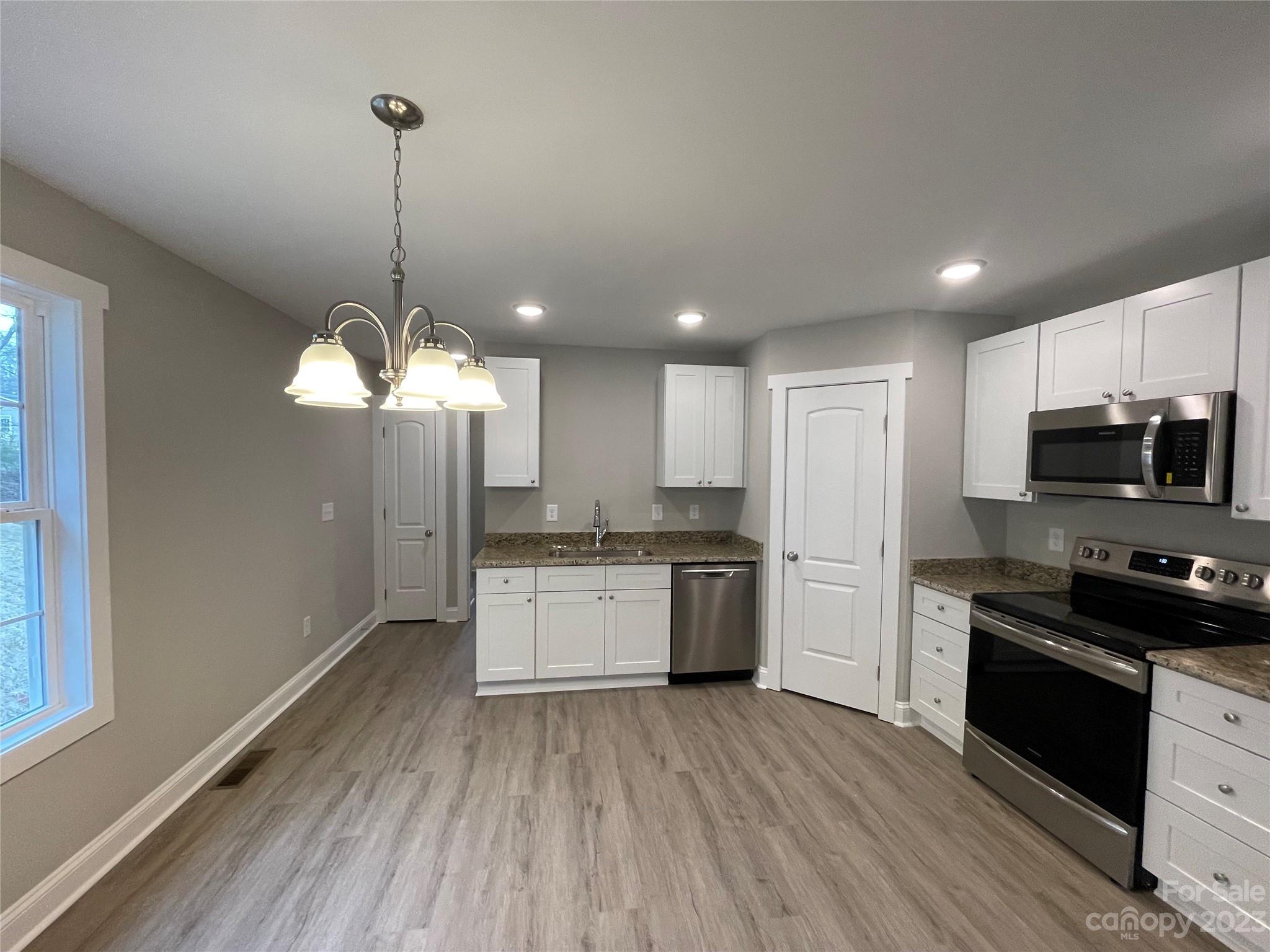 Property image 5 of 1324 Hill Street in Sunset Hills, Albemarle, NC 28001