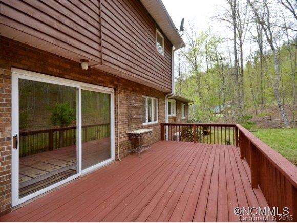 Property image 3 of 26 Indian Knob Road in Indian Falls Estates, Asheville, NC 28803